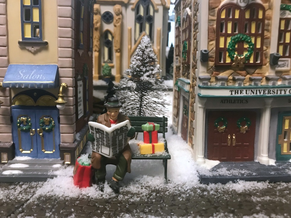 Collapsible Christmas Village Display Stand With a Free Plan - Out of the  Woodwork