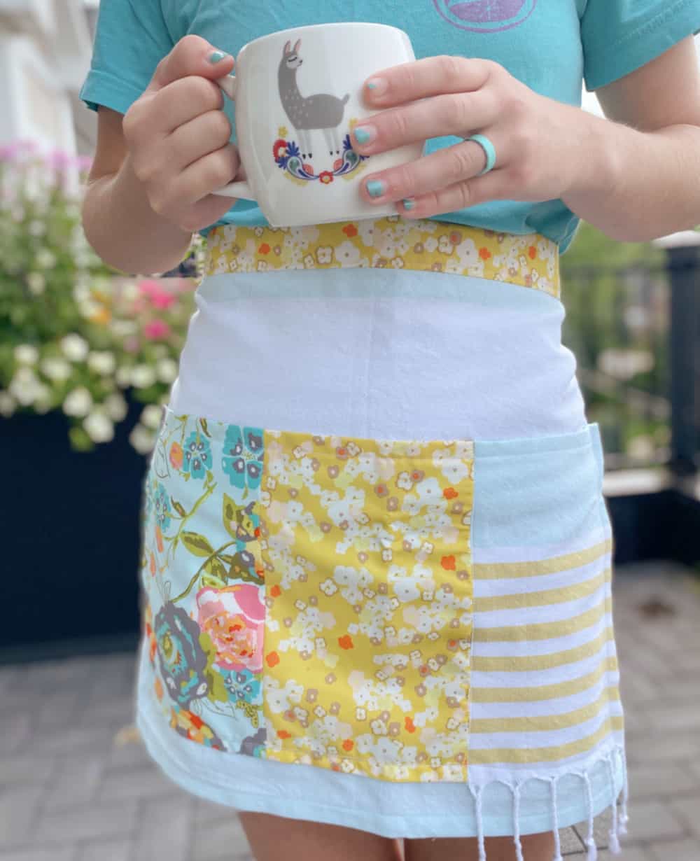 25 Free Half Apron Patterns