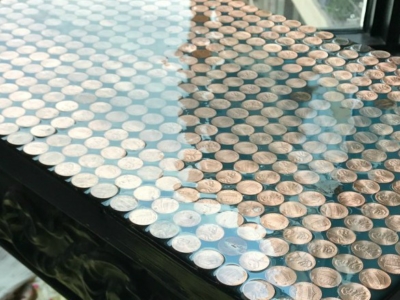 https://www.myfrenchtwist.com/wp-content/uploads/2017/07/feature-penny-table-400x300.jpg