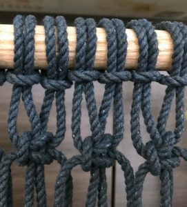 macrame 3-pot planter tutorial - My French Twist