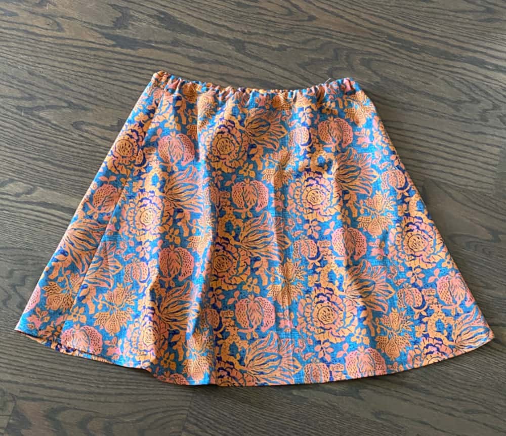 how to sew a simple flirty skirt - My French Twist